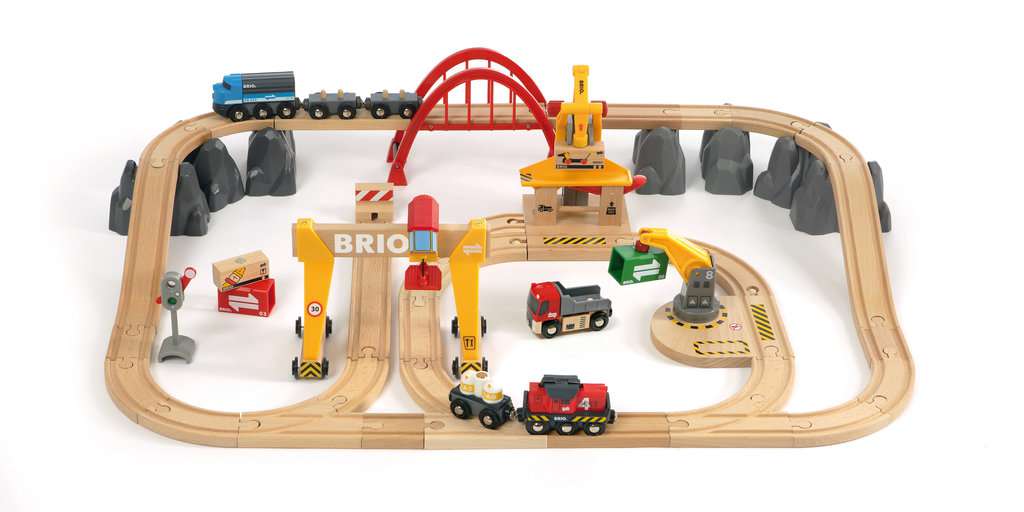 Brio Frachten Set Deluxe 33097